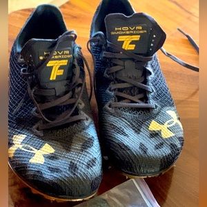 Track and Field Spikes Hovr style